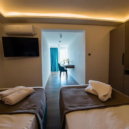 Blu Waters Boutique *