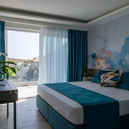 Blu Waters Boutique Hotel