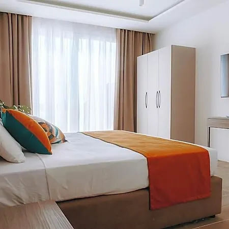 Blu Waters Boutique Hotel