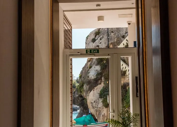 Blu Waters Boutique * Xlendi